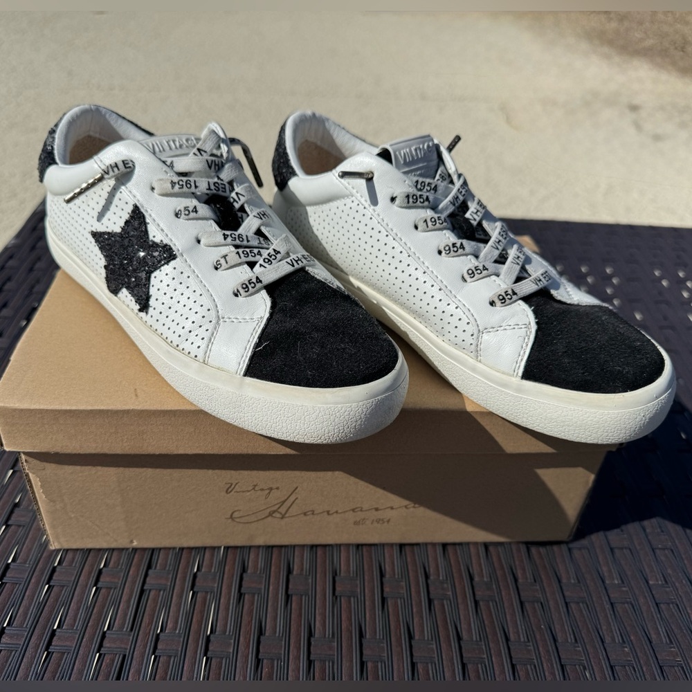 GUC Vintage Havanas Gadol, Women’s size 7